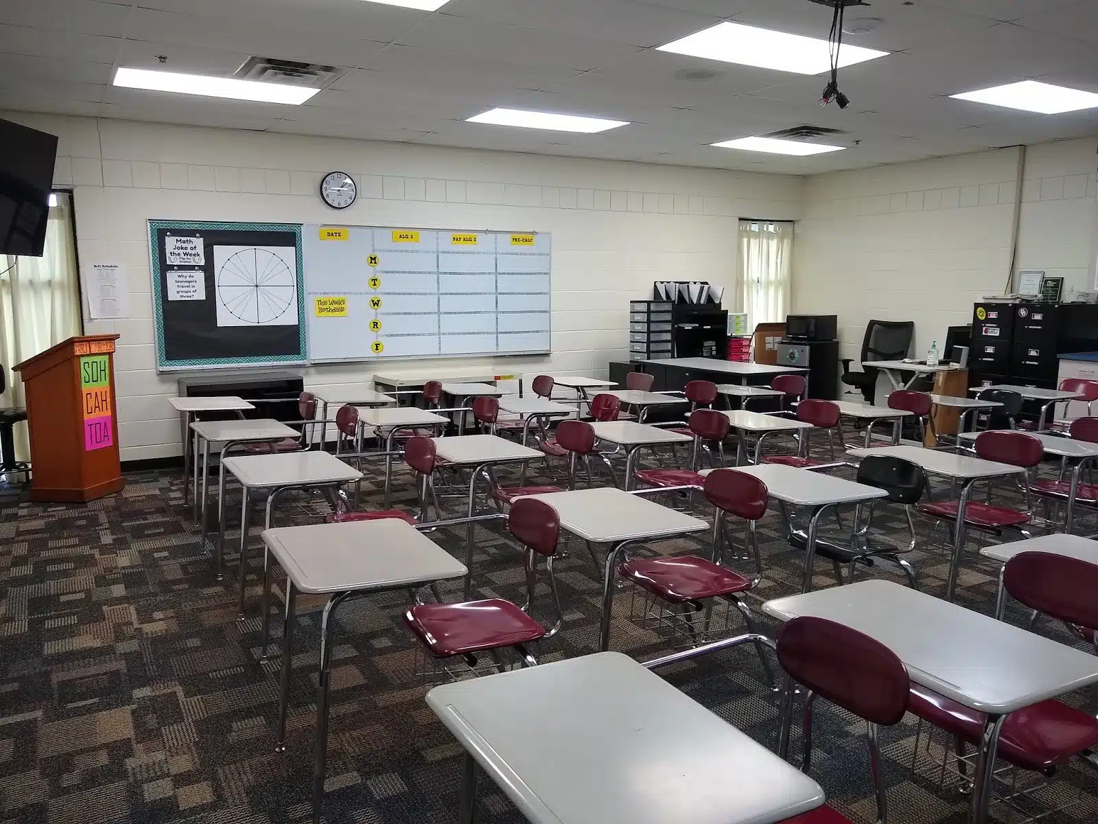 high school math classroom design