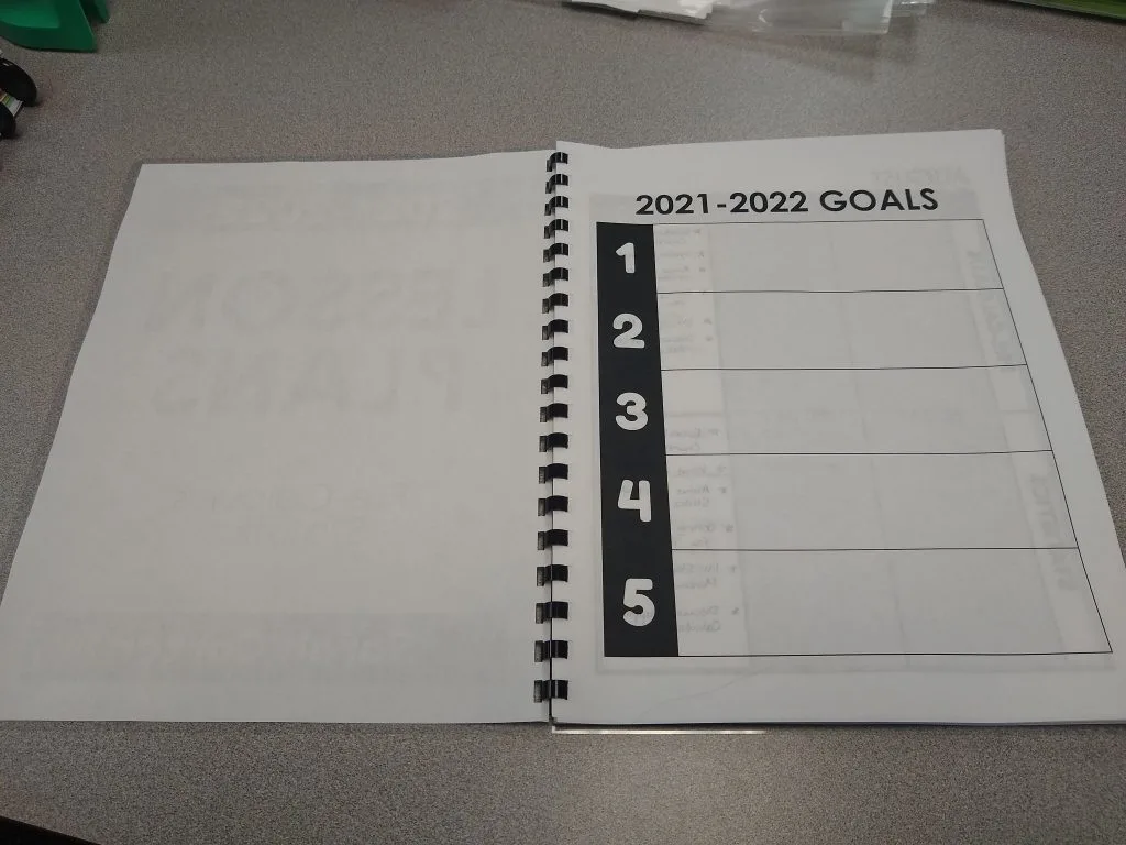 Free Printable Lesson Plan Book: 2021-2022 Edition