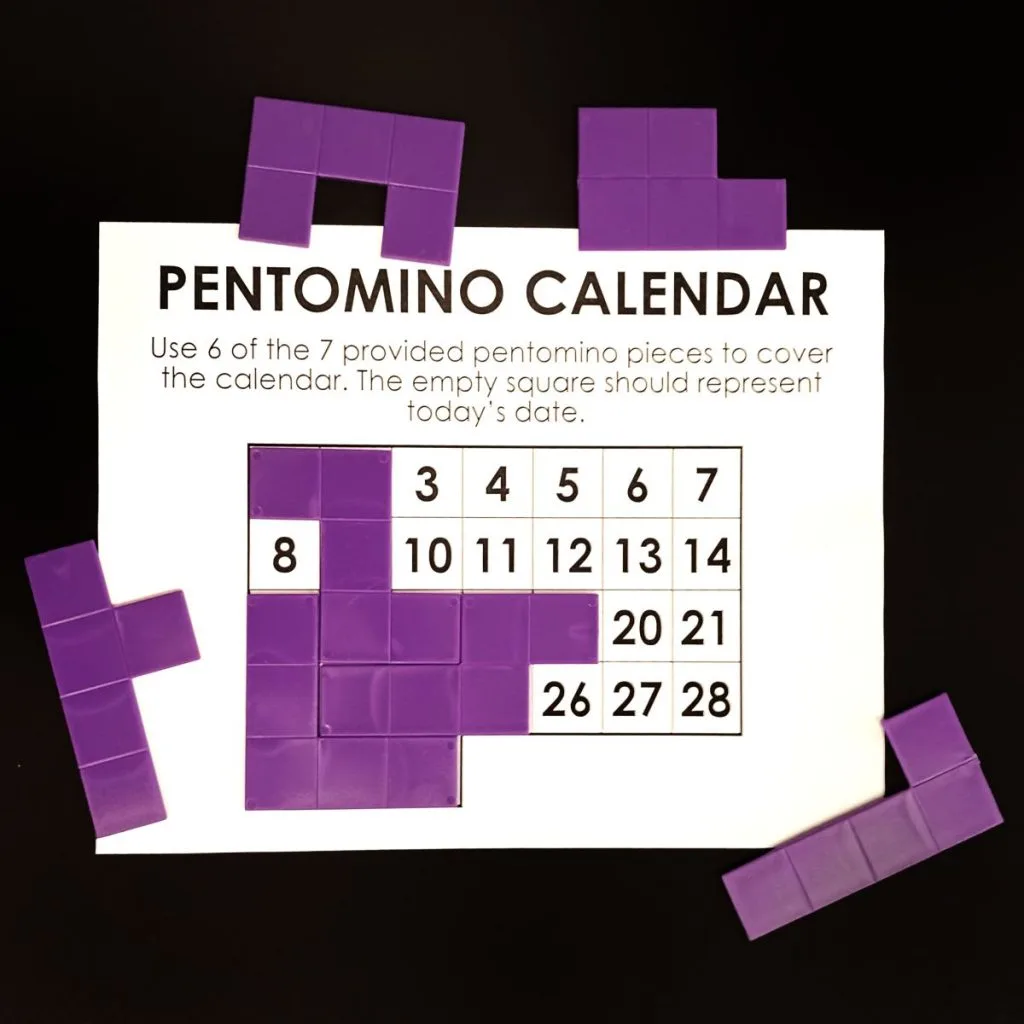 teka-teki kalender pentomino yang terpecahkan sebagian