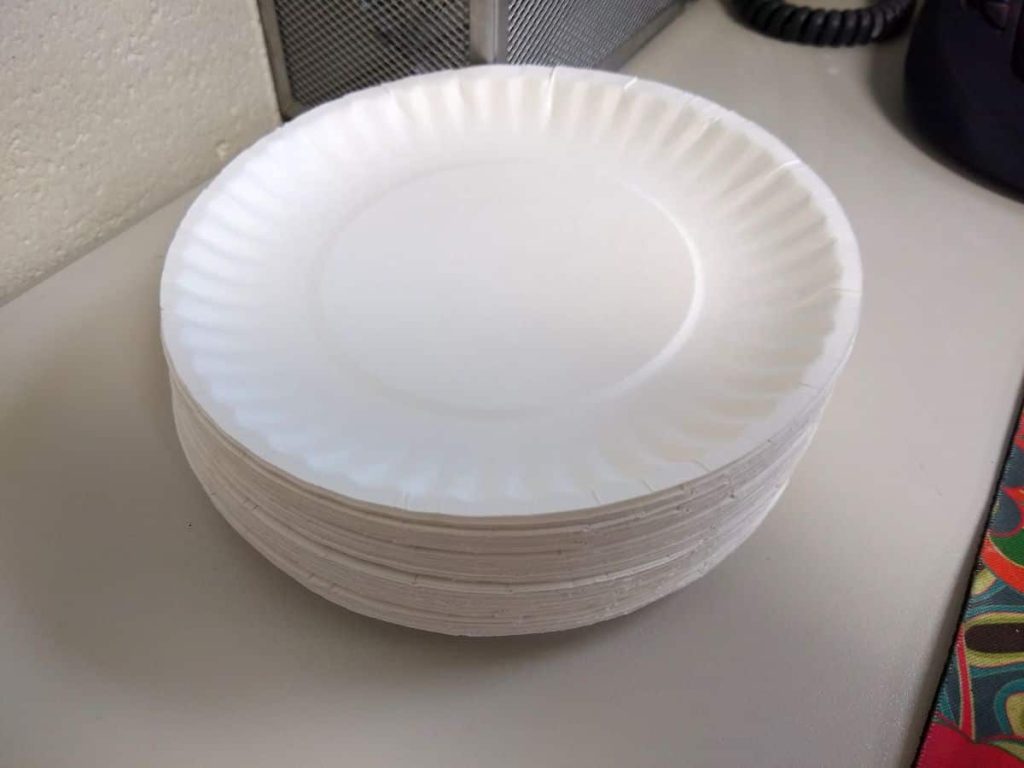 stack of small paper plates 